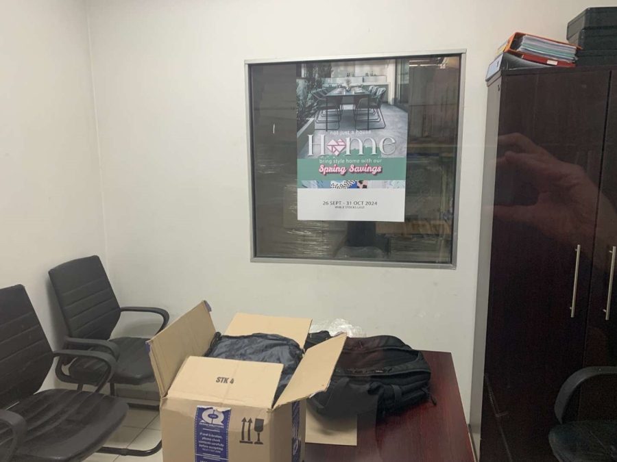 To Let 0 Bedroom Property for Rent in Paarden Eiland Western Cape